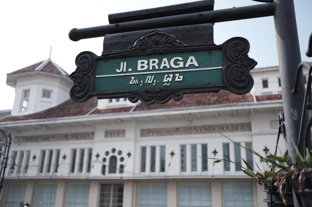Paskal Inn Bandung Exteriör bild