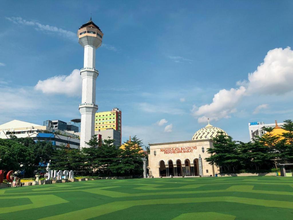 Paskal Inn Bandung Exteriör bild